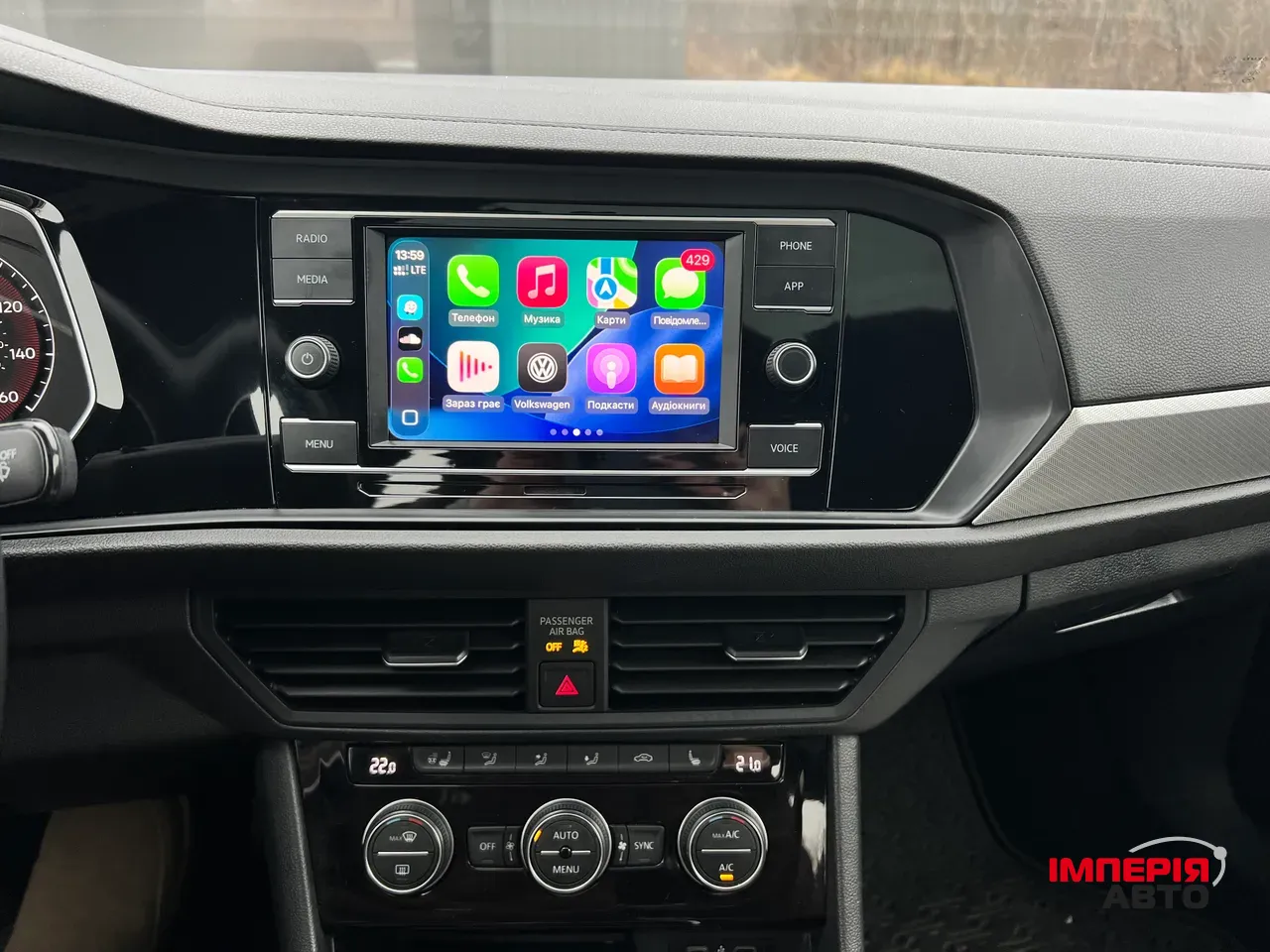 Volkswagen Jetta - фото 11