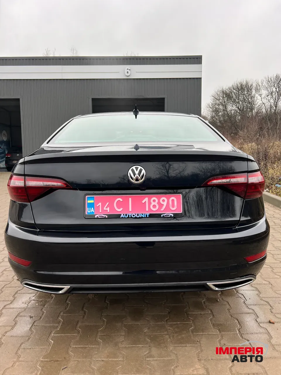 Volkswagen Jetta - фото 2
