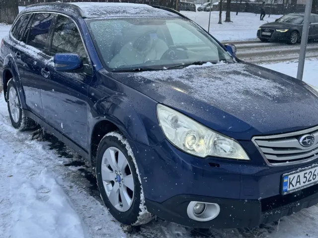 Subaru Outback - фото 1