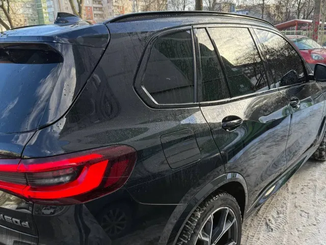 BMW X5 - фото 4