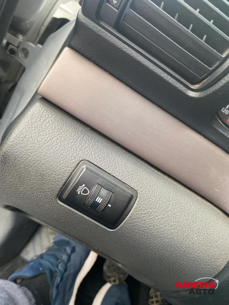 Audi A4 - фото 11