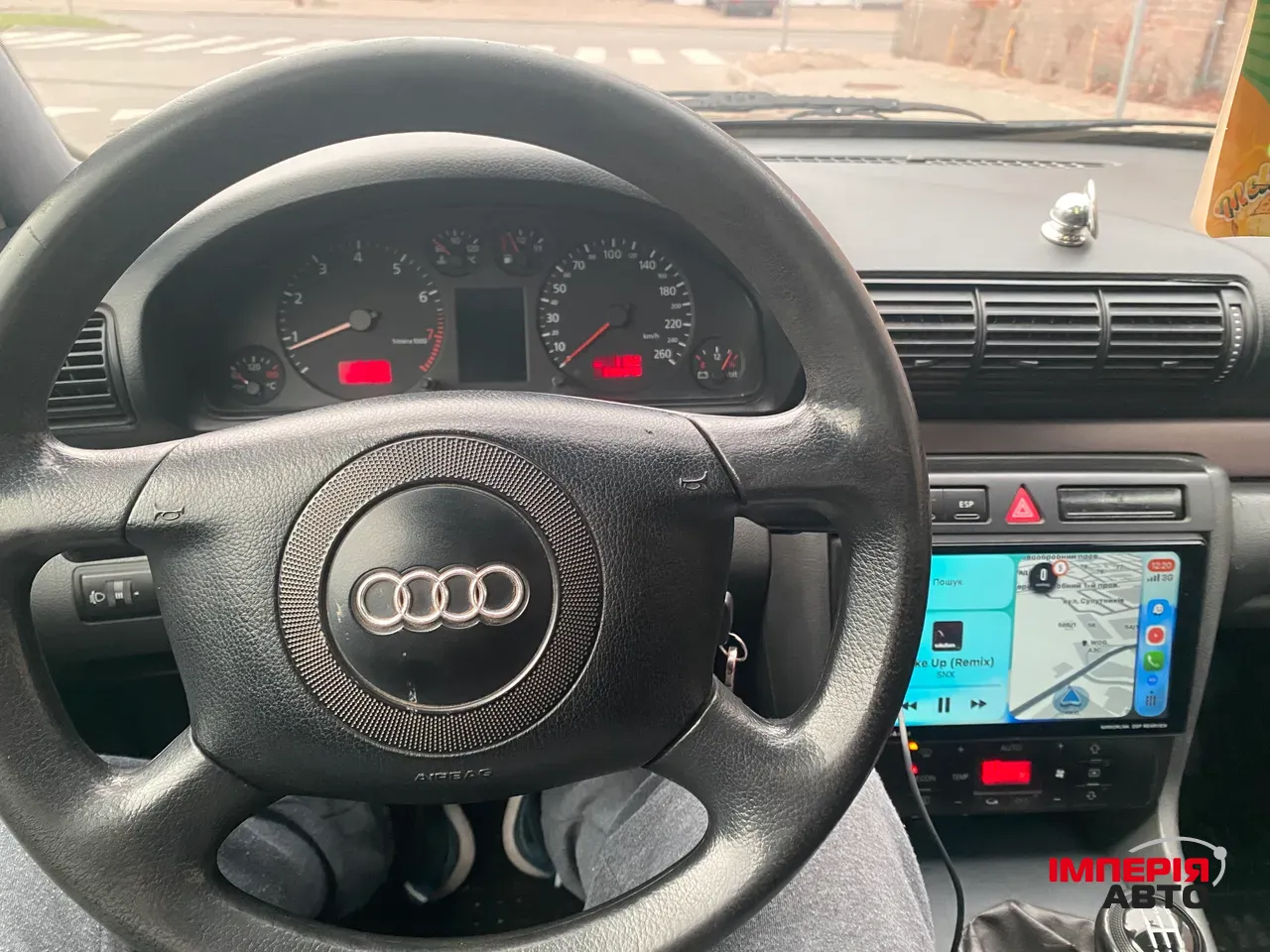 Audi A4 - фото 7