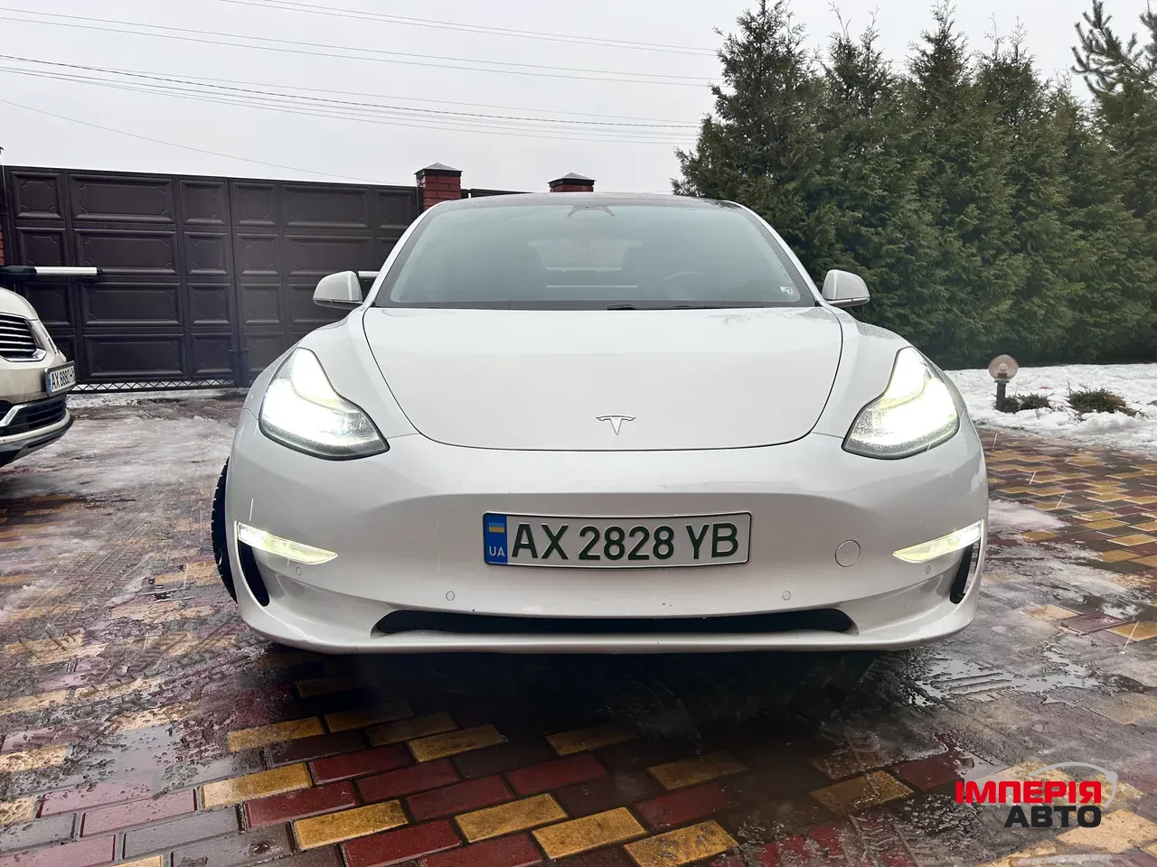 Tesla Model 3 - фото 8