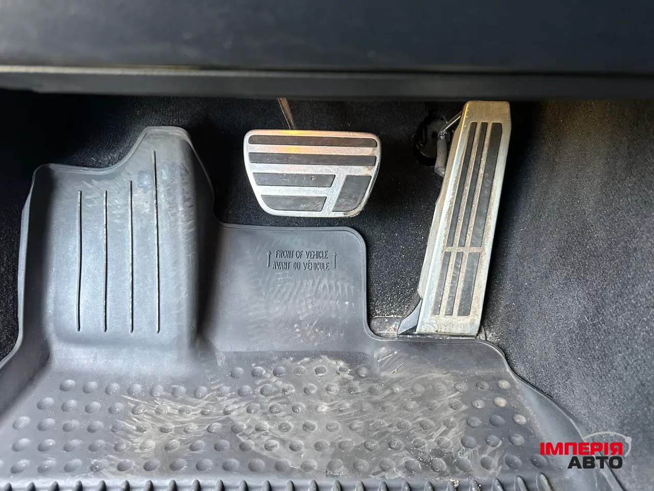 Lexus IS - фото 32