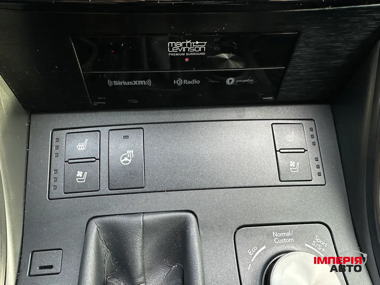 Lexus IS - фото 25