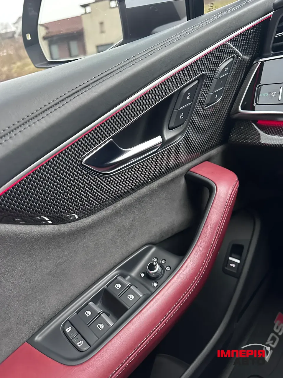 Audi SQ7 - фото 15