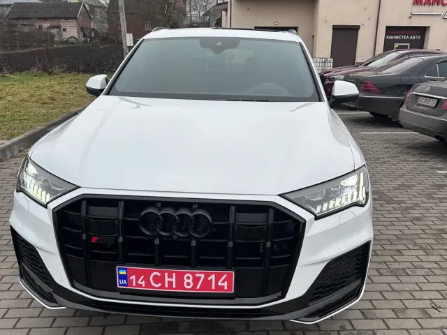 Audi SQ7 - фото 2