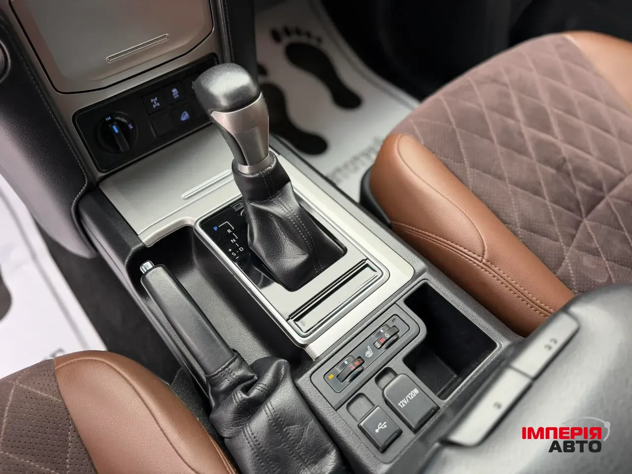 Toyota Land Cruiser Prado - фото 10