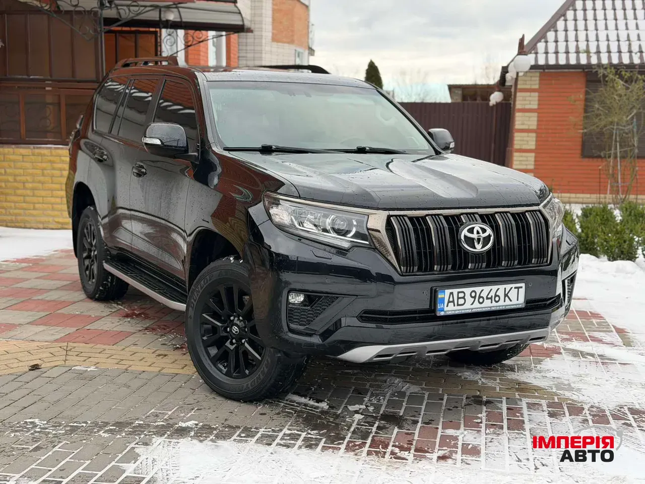 Toyota Land Cruiser Prado - фото 1