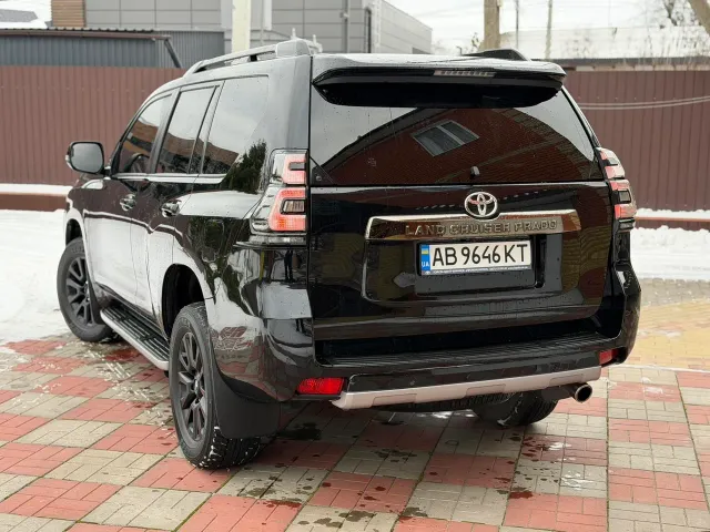Toyota Land Cruiser Prado - фото 3