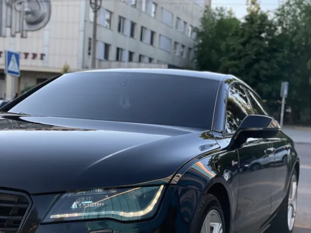 Audi A7 - фото 1