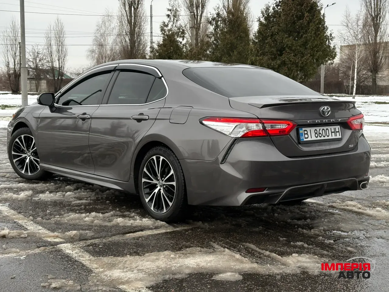 Toyota Camry - фото 6