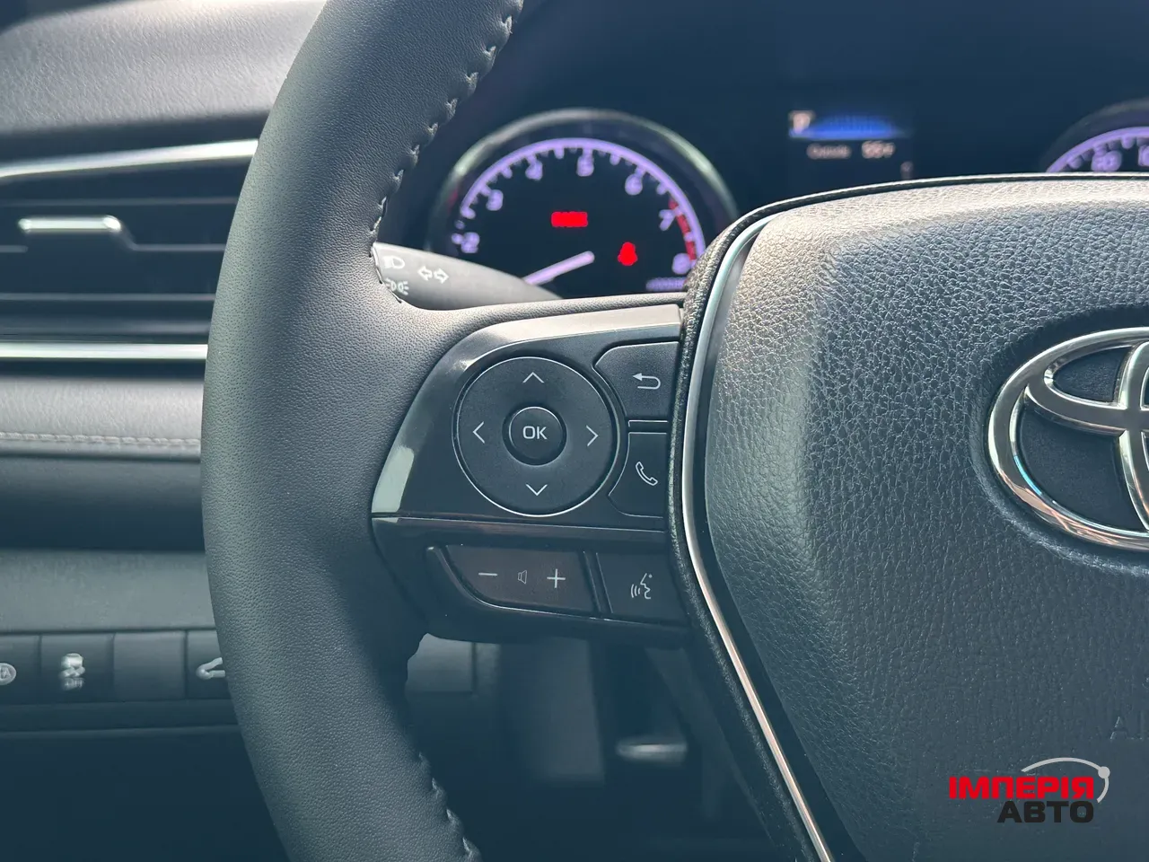 Toyota Camry - фото 14
