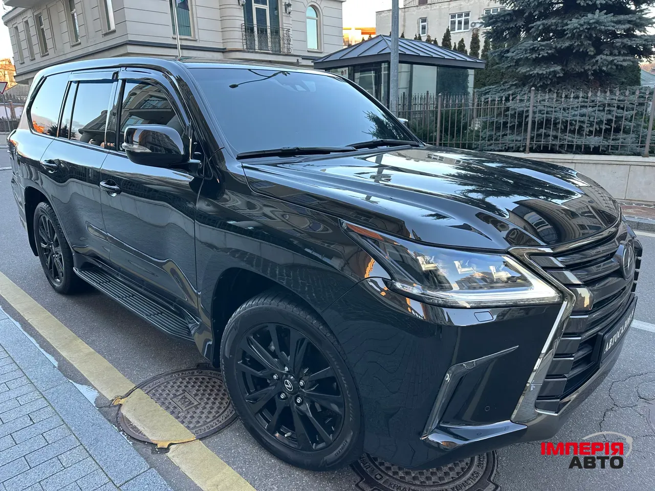 Lexus LX - фото 7