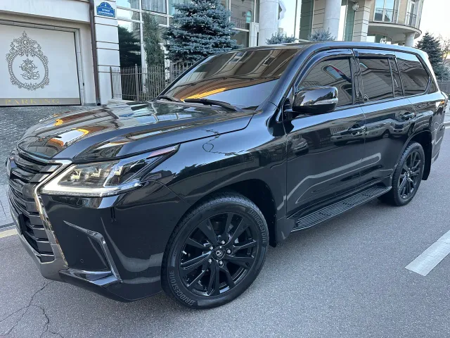 Lexus LX - фото 2