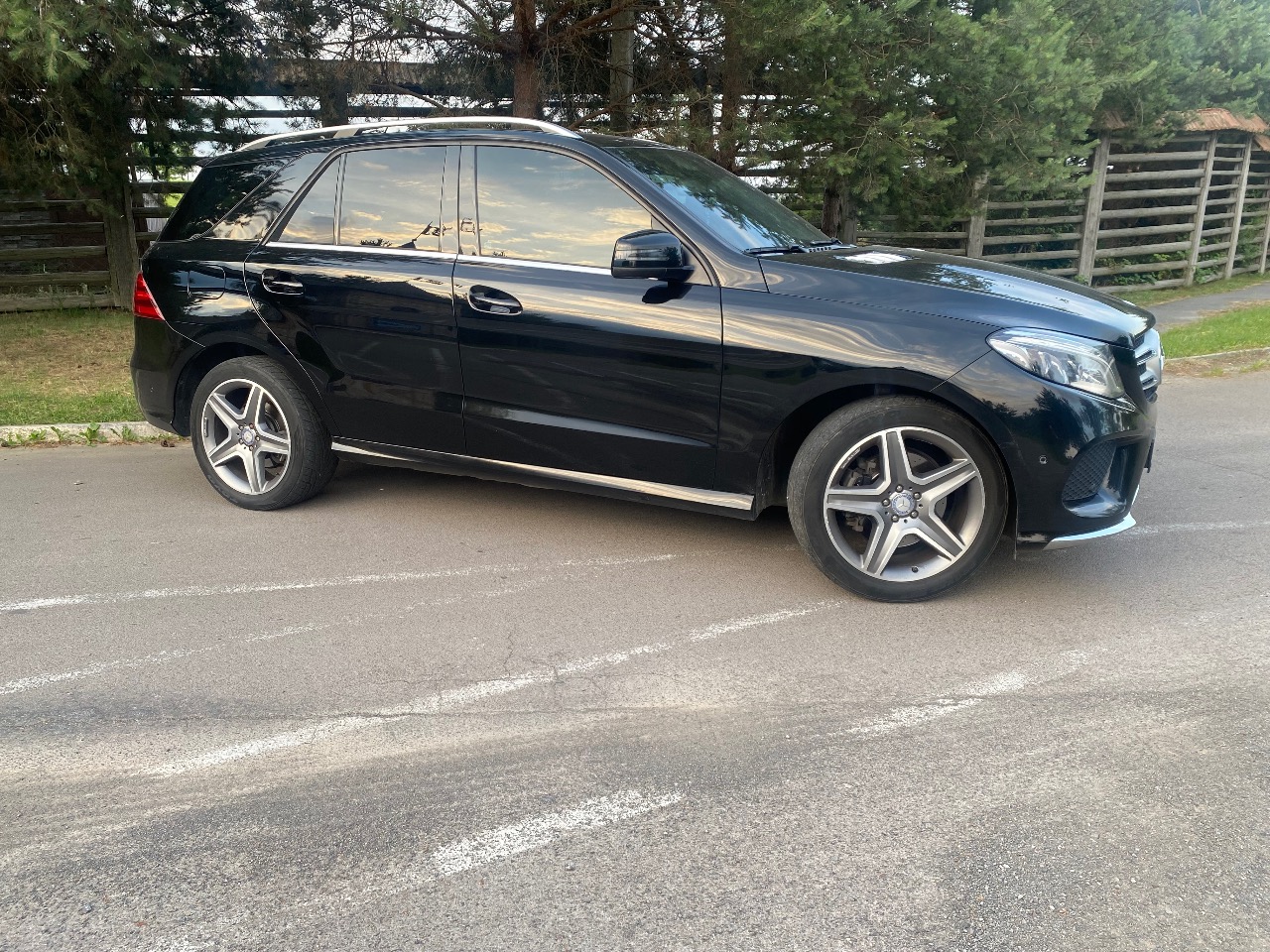 Mercedes-Benz GLE - фото 4