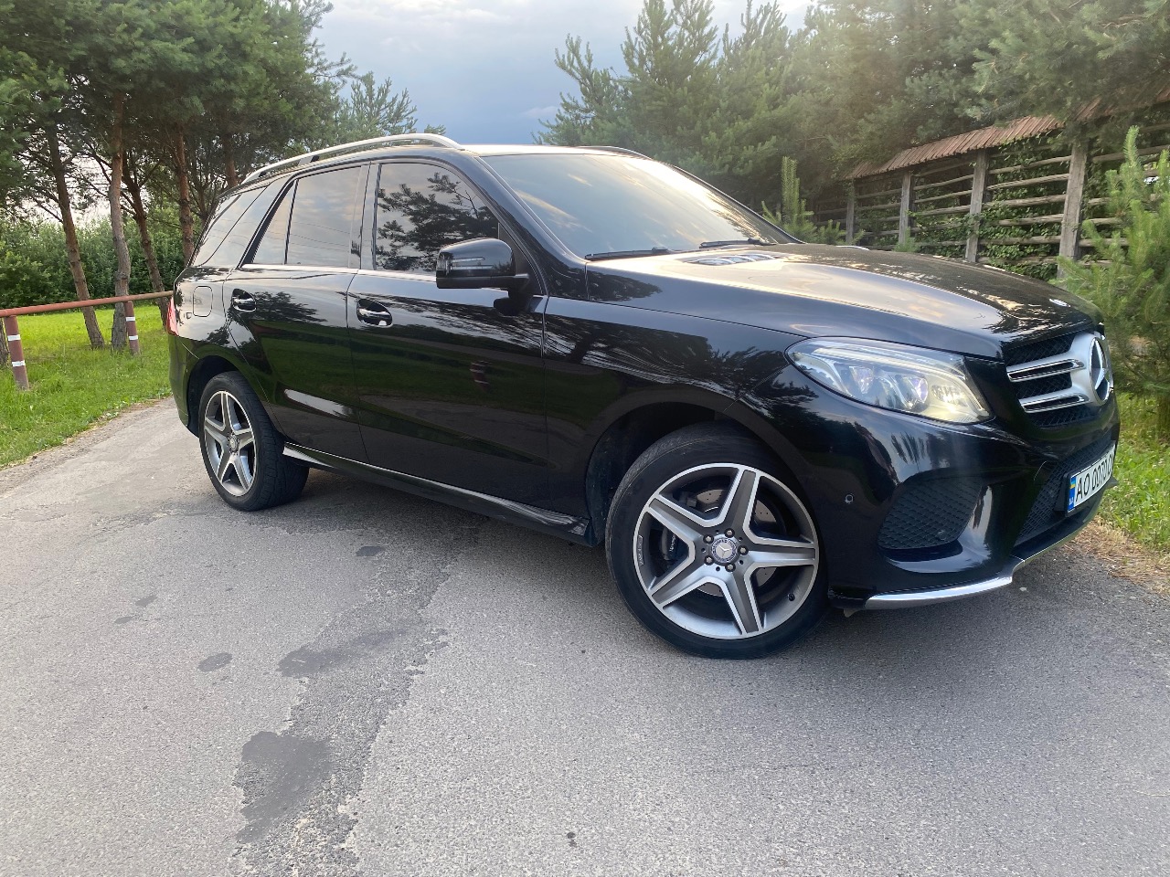 Mercedes-Benz GLE - фото 8