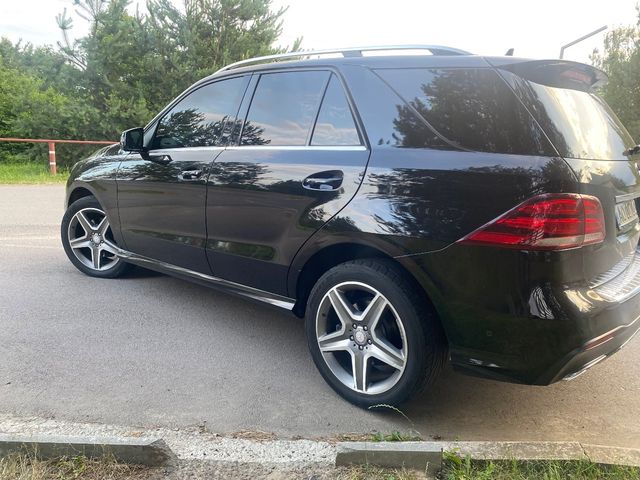 Mercedes-Benz GLE - фото 2
