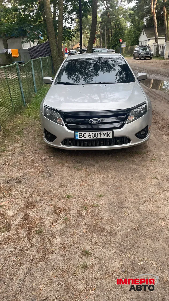 Ford Fusion - фото 3