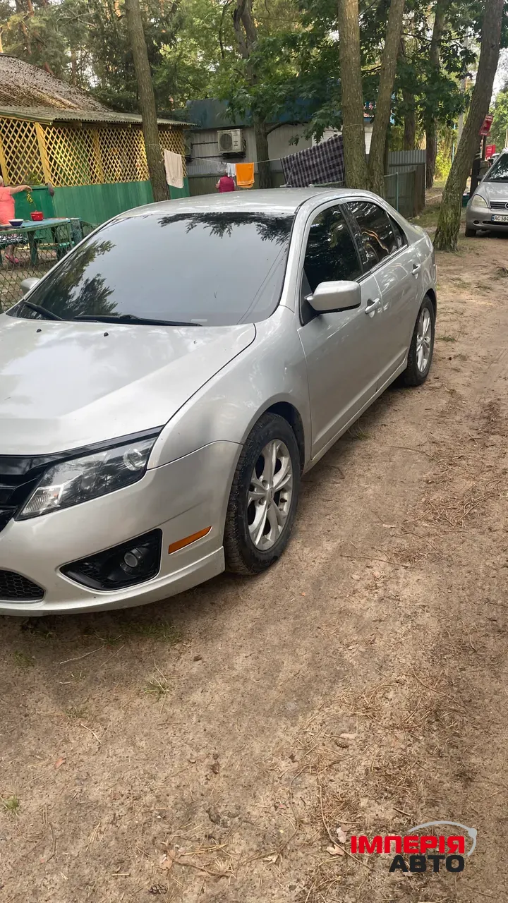 Ford Fusion - фото 1