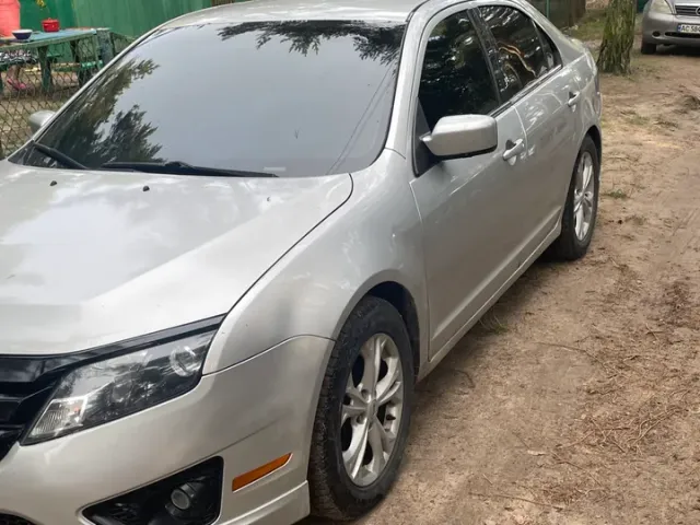 Ford Fusion - фото 1