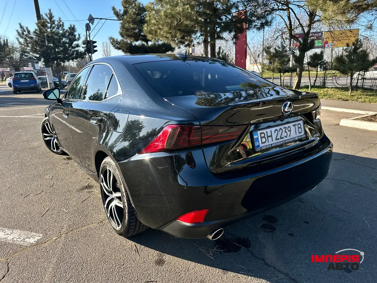 Lexus IS F - фото 3