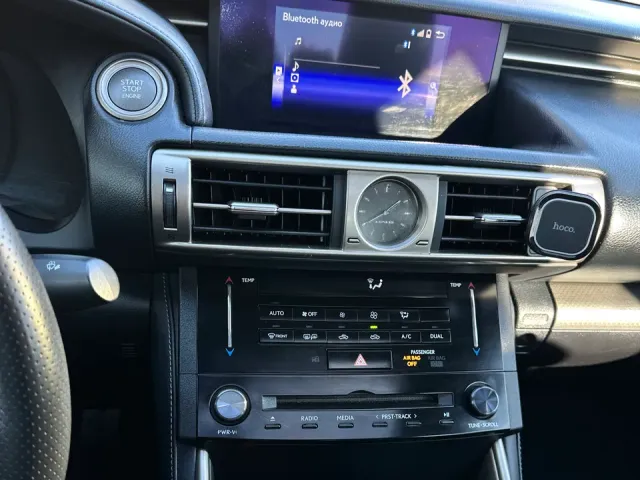 Lexus IS F - фото 4