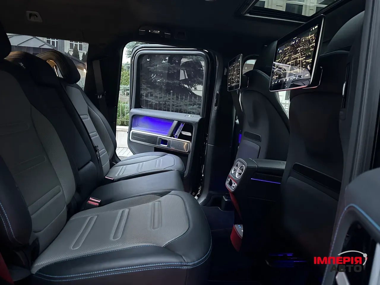 Mercedes-Benz G-Класс - фото 12