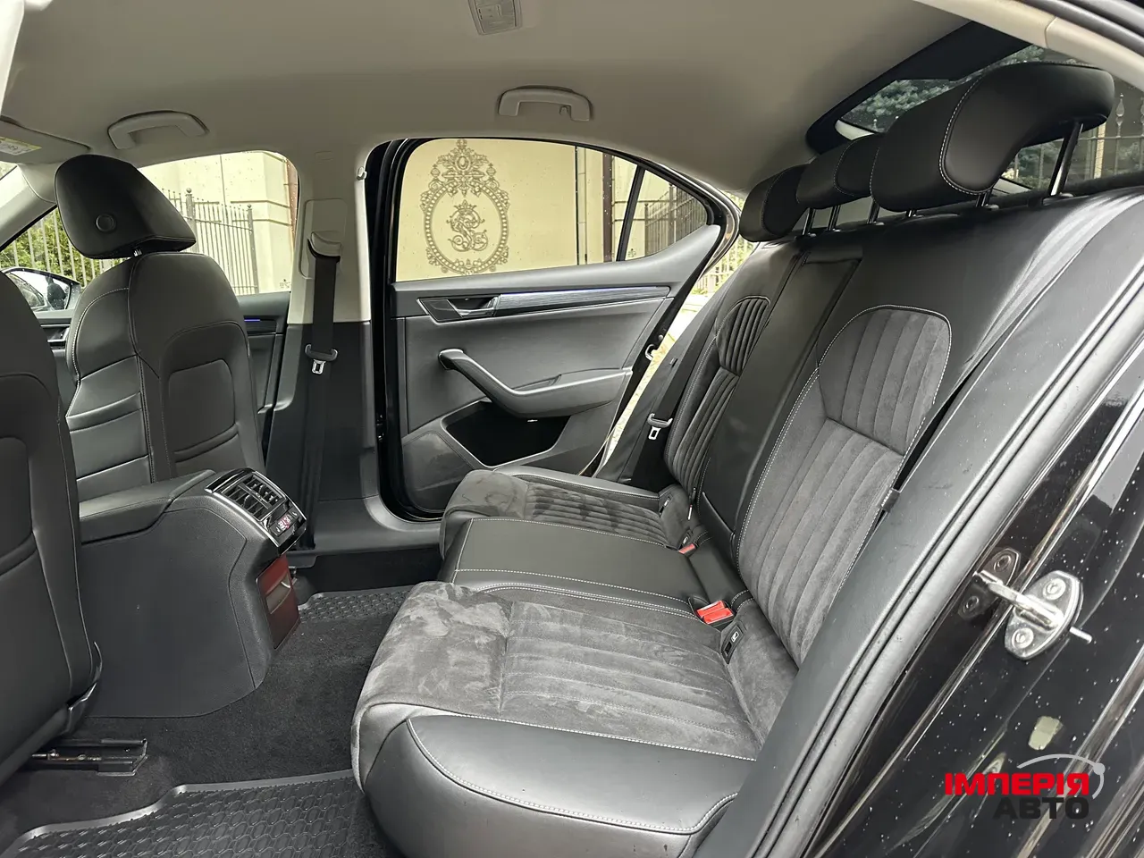 Skoda Superb - фото 11