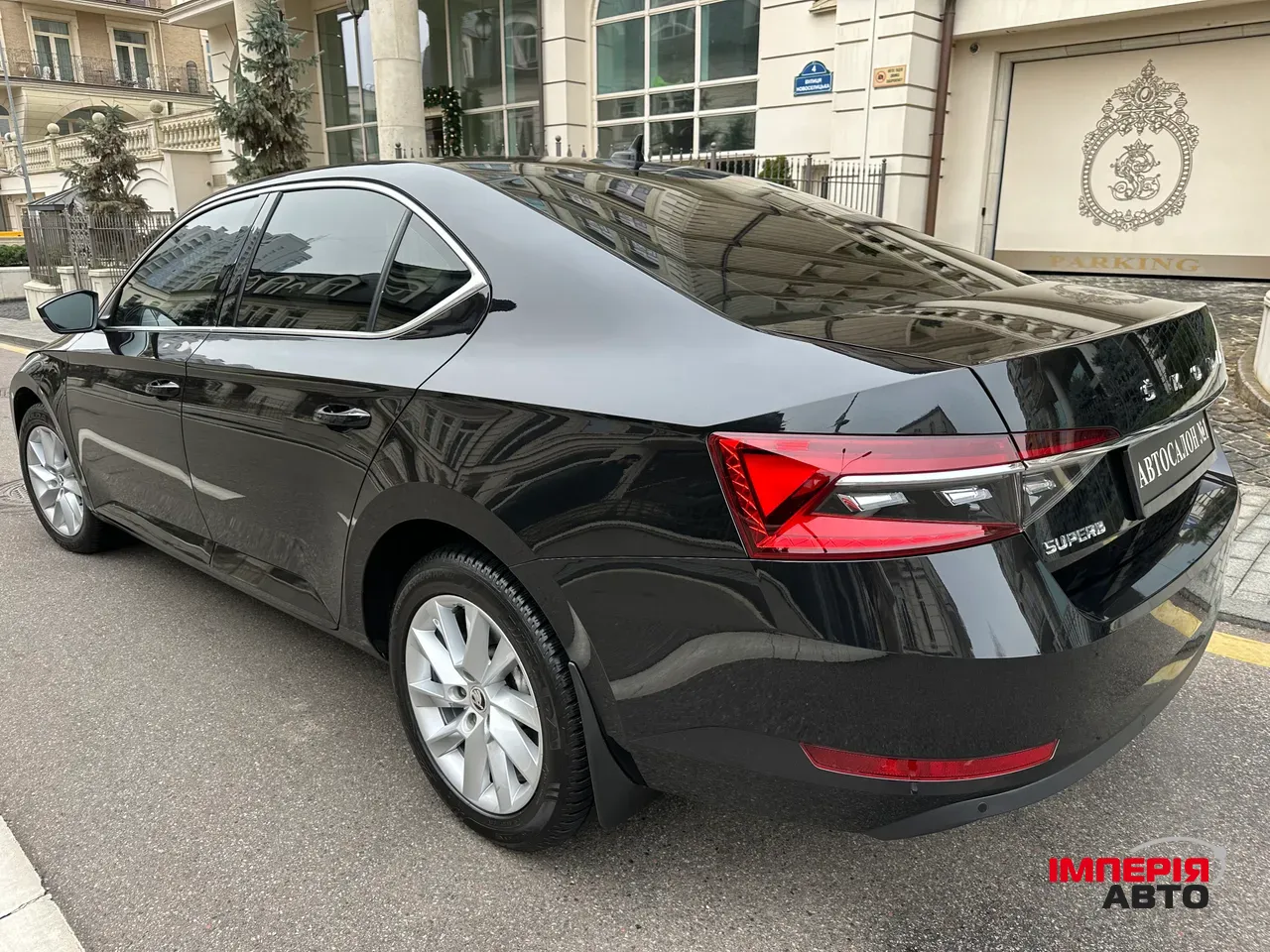 Skoda Superb - фото 4