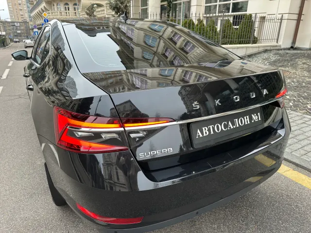 Skoda Superb - фото 5