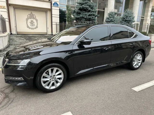Skoda Superb - фото 3