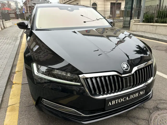 Skoda Superb - фото 1
