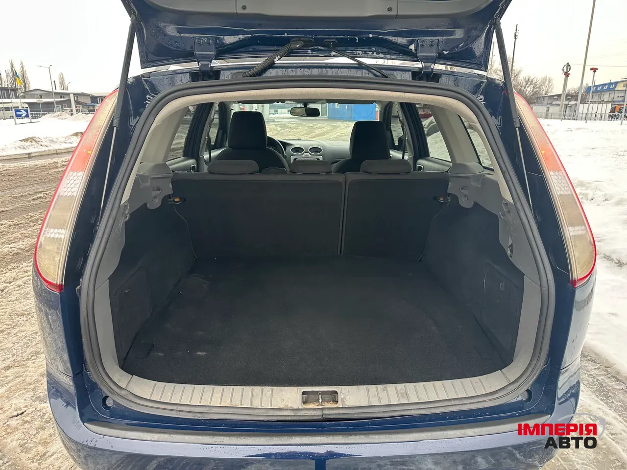 Ford Focus - фото 7