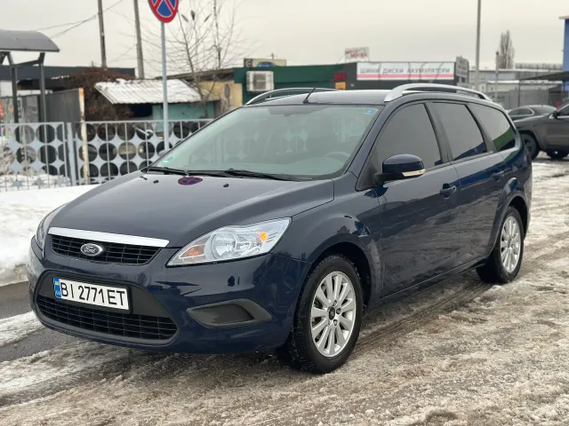 Ford Focus - фото 2