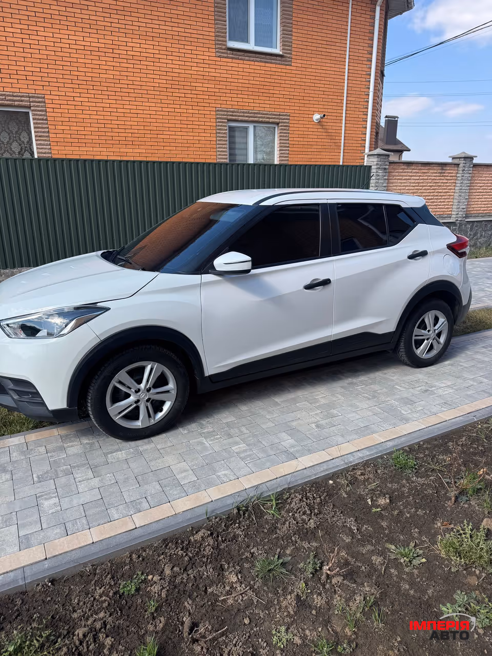 Nissan Kicks - фото 1