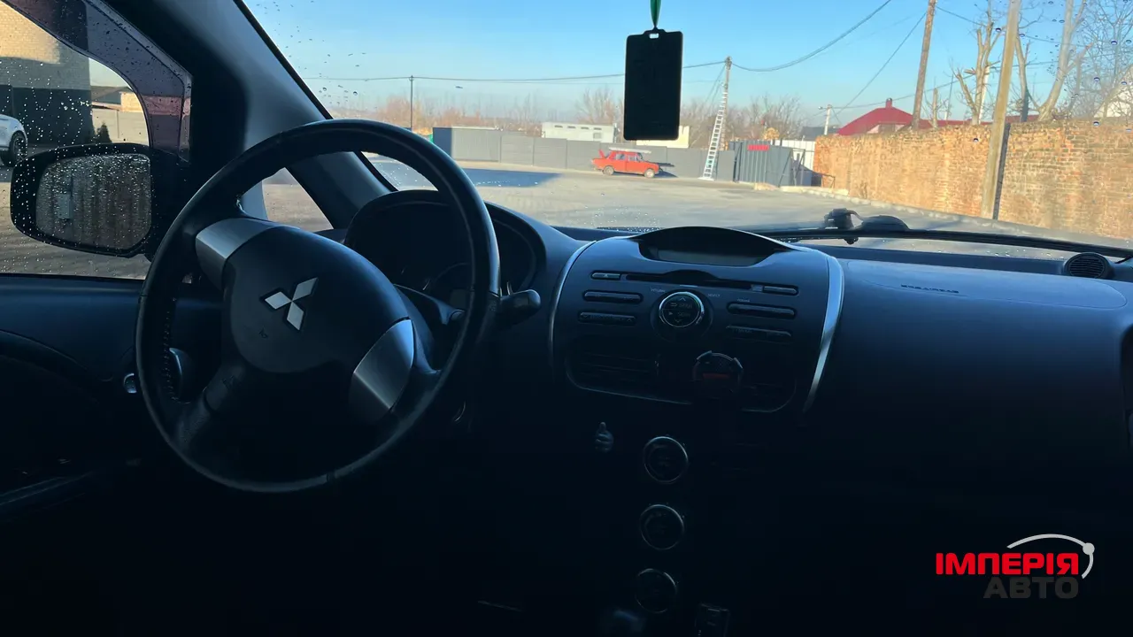 Mitsubishi i-MiEV - фото 13