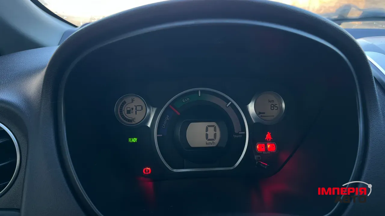Mitsubishi i-MiEV - фото 22