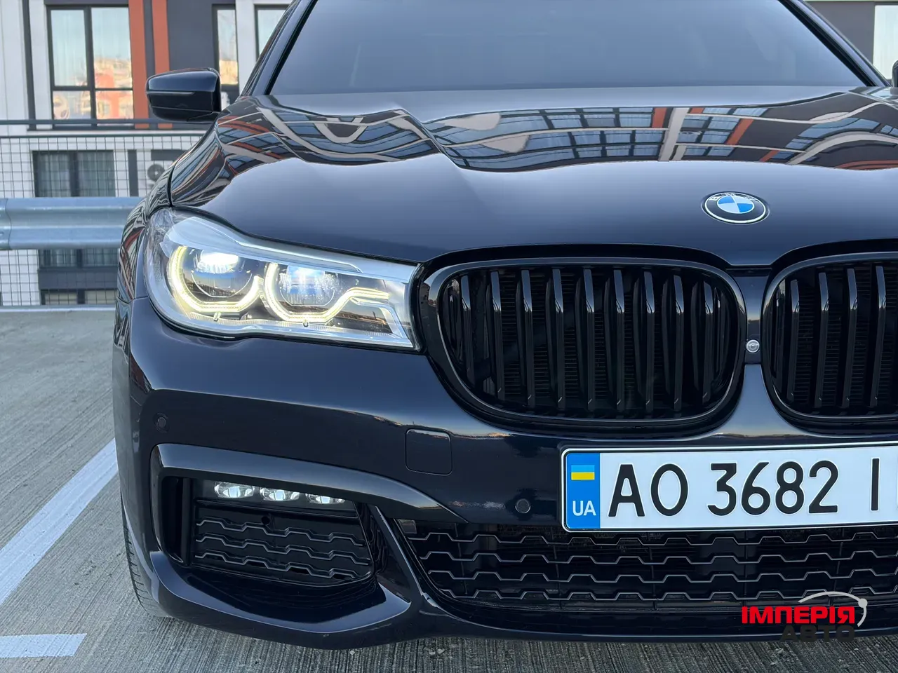 BMW 7 серії - фото 11