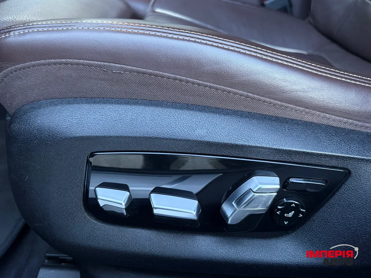 BMW 7 серії - фото 63