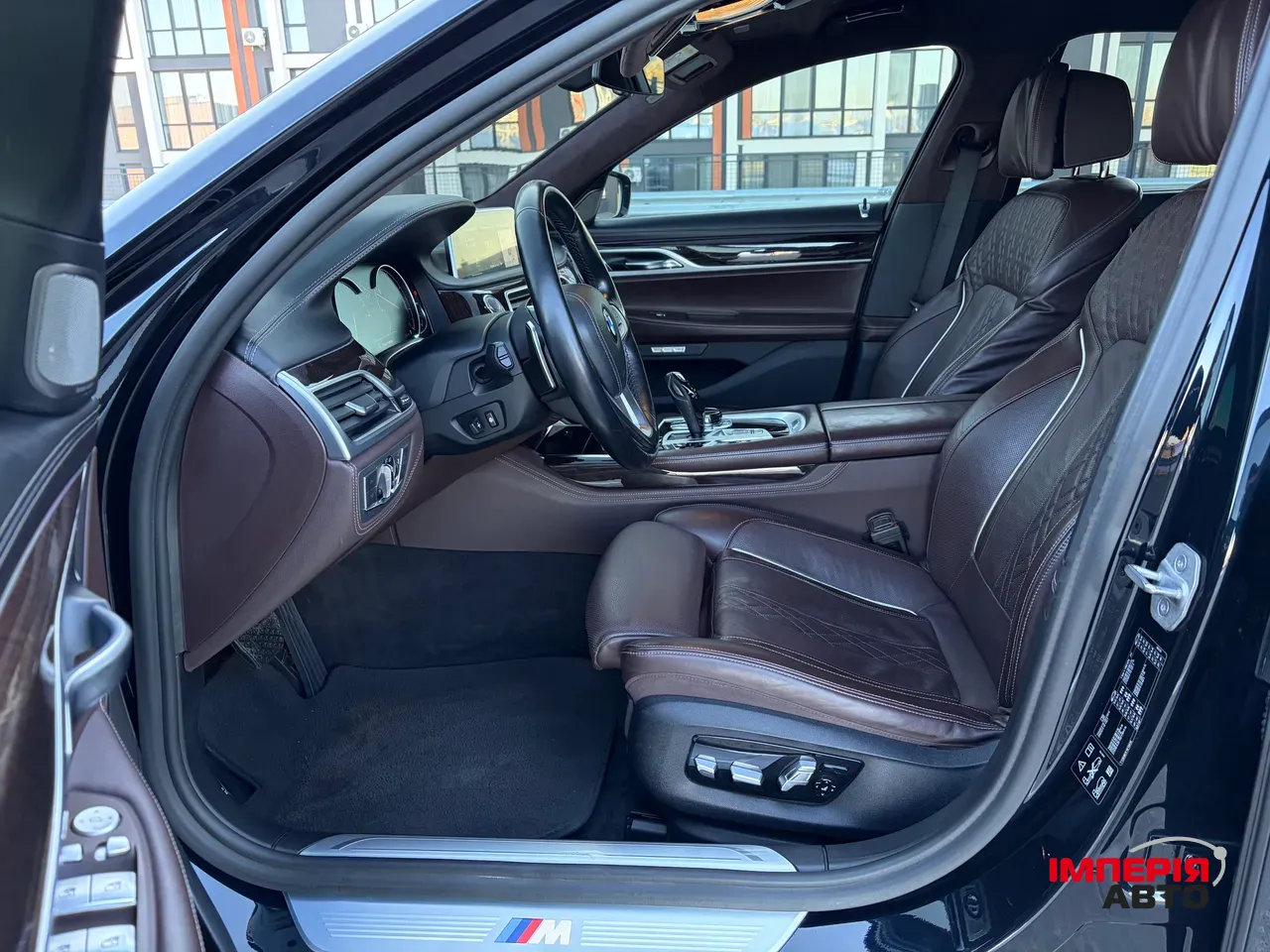 BMW 7 серії - фото 24