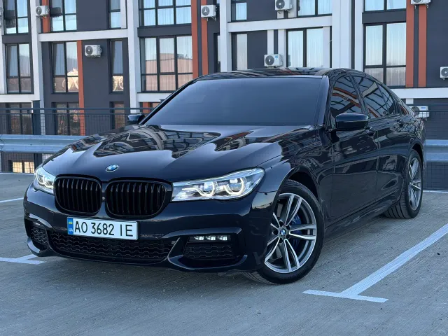 BMW 7 серії - фото 1