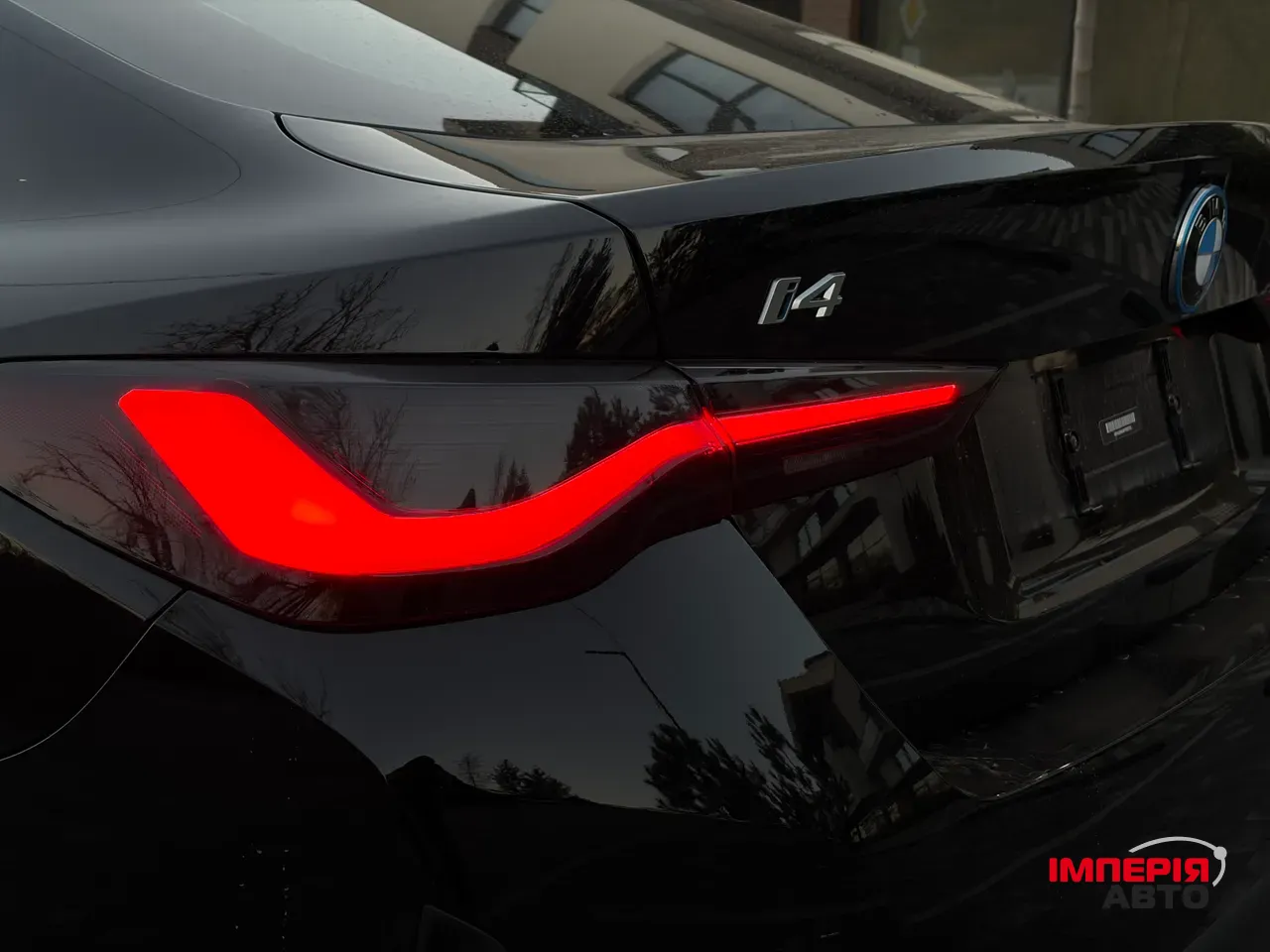 BMW i4 - фото 14