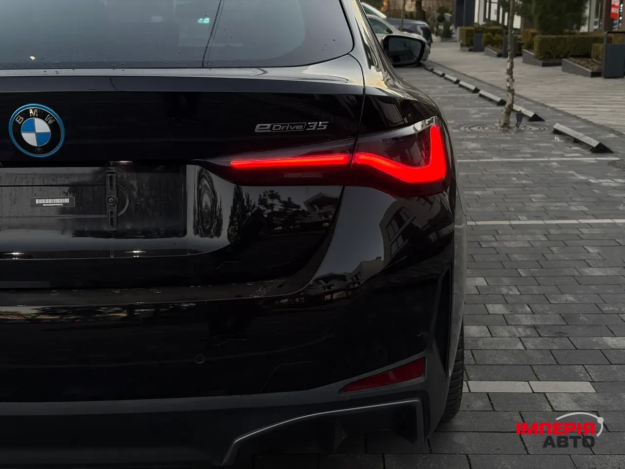 BMW i4 - фото 13