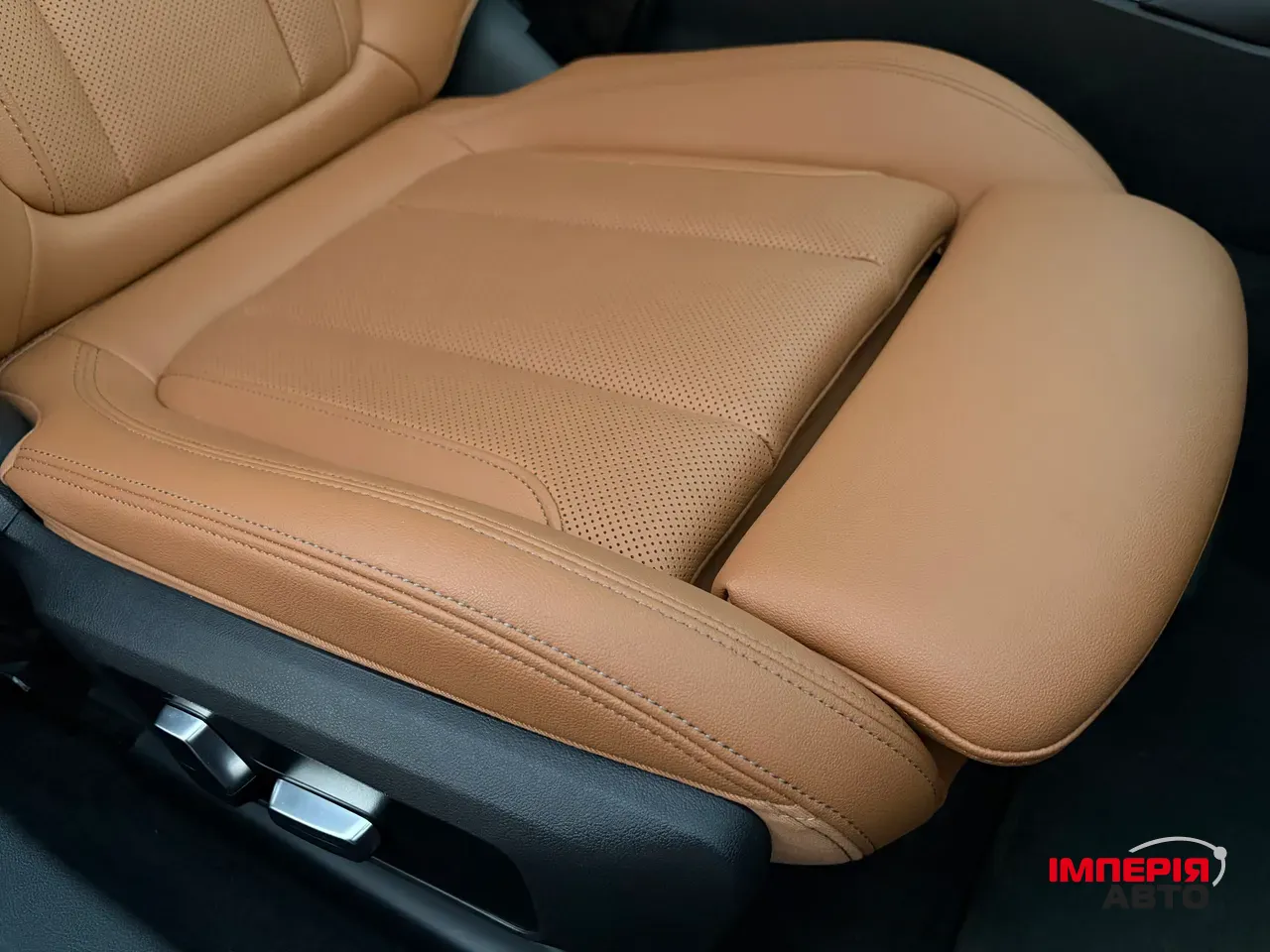 BMW i4 - фото 42