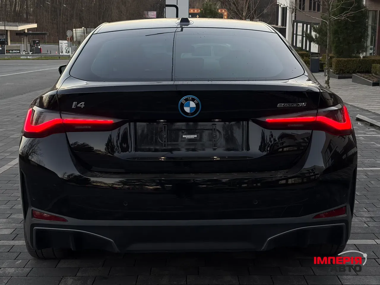BMW i4 - фото 9