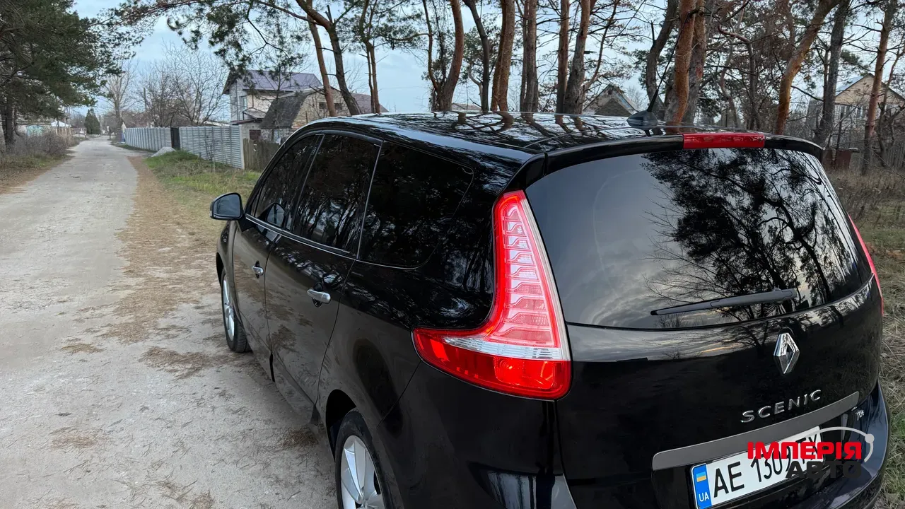 Renault Megane - фото 3