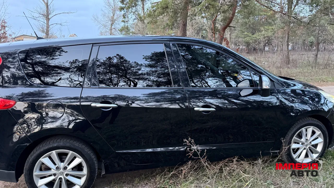 Renault Megane - фото 5