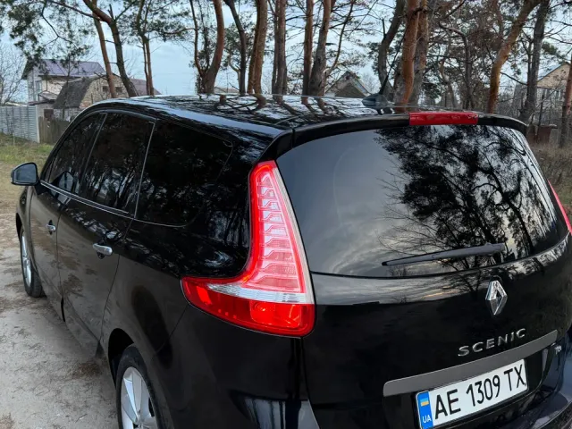 Renault Megane - фото 3