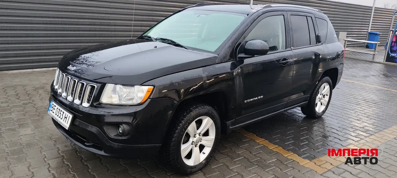 Jeep Compass - фото 2